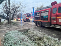 Kigyulladt egy műhely Törökszentmiklóson