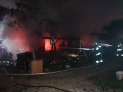 Egy ikerház egyik lakása égett Cibakházán