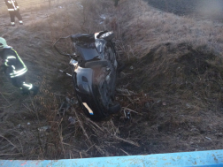 Lesodródott egy gépkocsi Jászberénynél