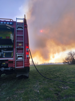 Tíz hektár égett le Fegyverneknél