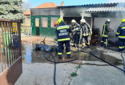 Elektromos robogó égett Jászapátiban