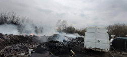 Nagy mennyiségű hulladék égett Szolnokon