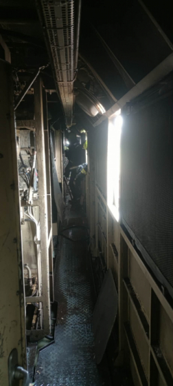 Kigyulladt egy villanymozdony Szajolban