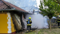 Leégett egy nyaraló Cibakházán