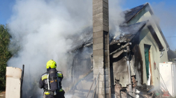 Kigyulladt egy ikerház egyik lakása Tószegen
