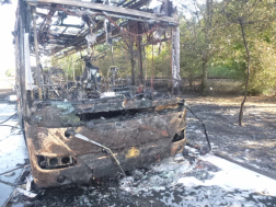 Teljesen kiégett egy busz Jászberényben