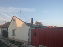 Egy lakóház és több tároló gyulladt ki Jászberényben