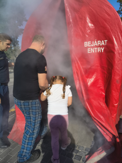 Tűzoltókkal volt teljes a jászberényi Kéklámpás Nap