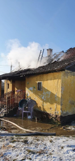 Leégett egy lakóház Tiszacsegén
