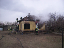 Leégett egy ház Tiszajenőn